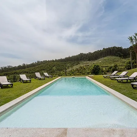 Guestready - Casas De Fralaes Πανσιόν Viatodos
